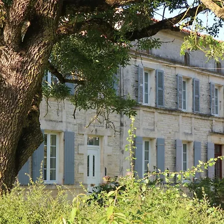 La Grande Lignatte Heart Of Aunis * Saint-Saturnin-du-Bois