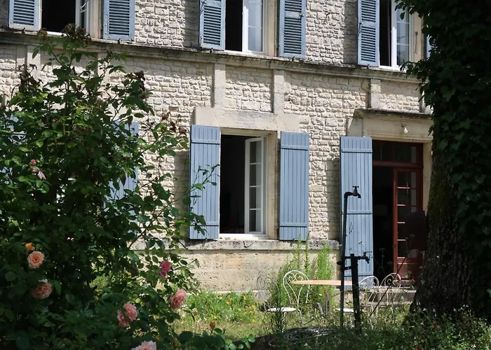 La Grande Lignatte Heart Of Aunis Saint-Saturnin-du-Bois