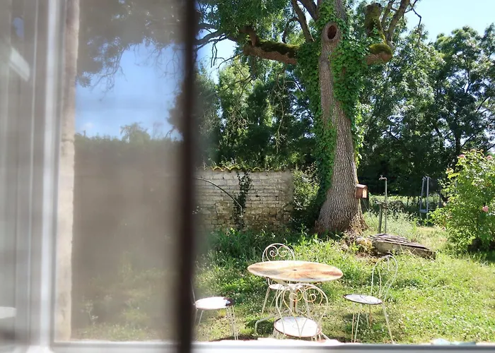 La Grande Lignatte Heart Of Aunis * Saint-Saturnin-du-Bois